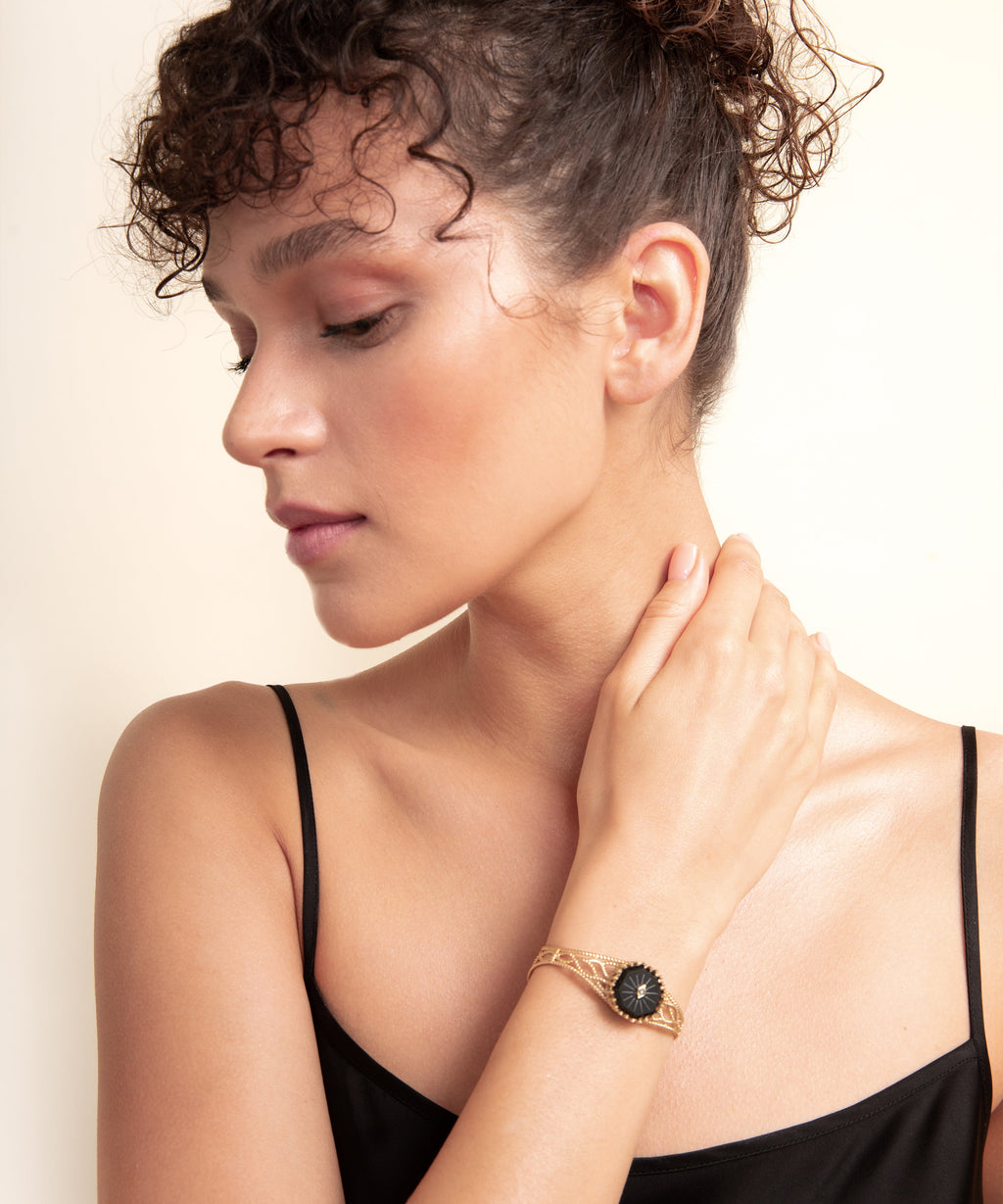 Serpent Onyx Filigree Gold Bracelet