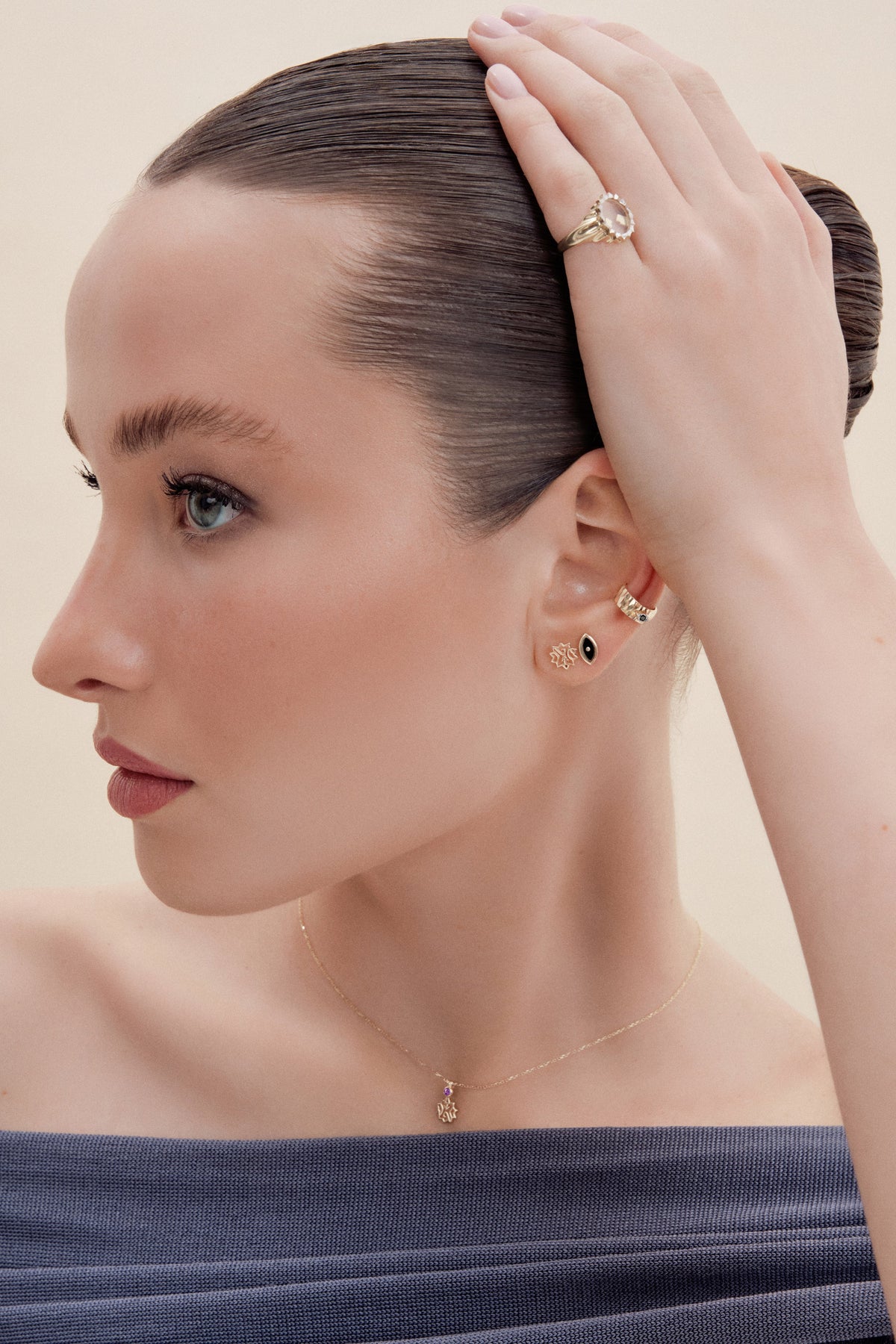 Eye Gold Piercing