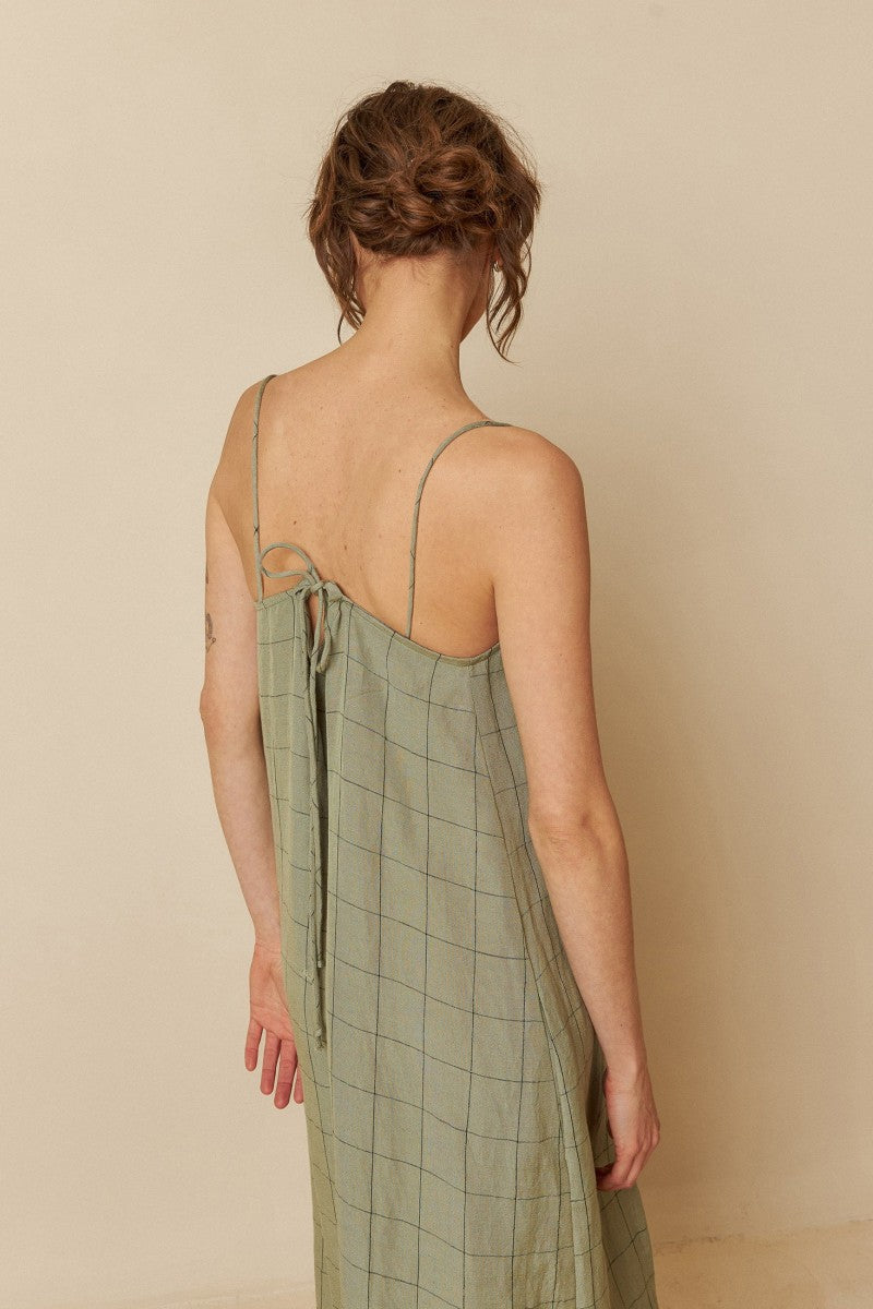 MIDI STRAP DRESS