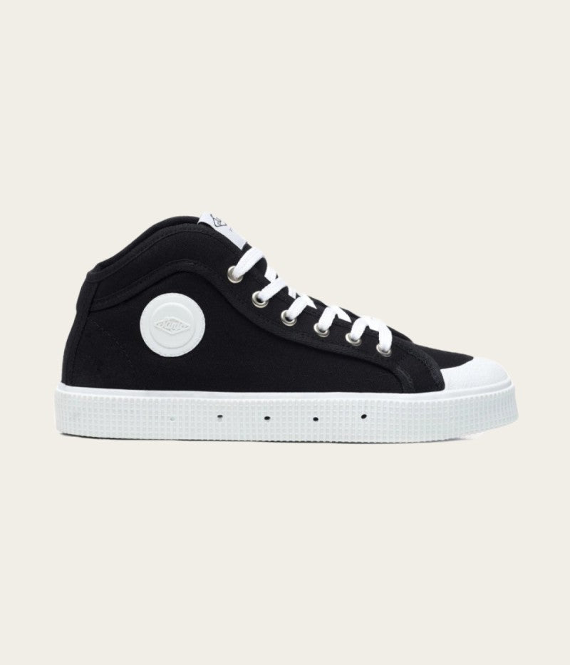 K100 Black