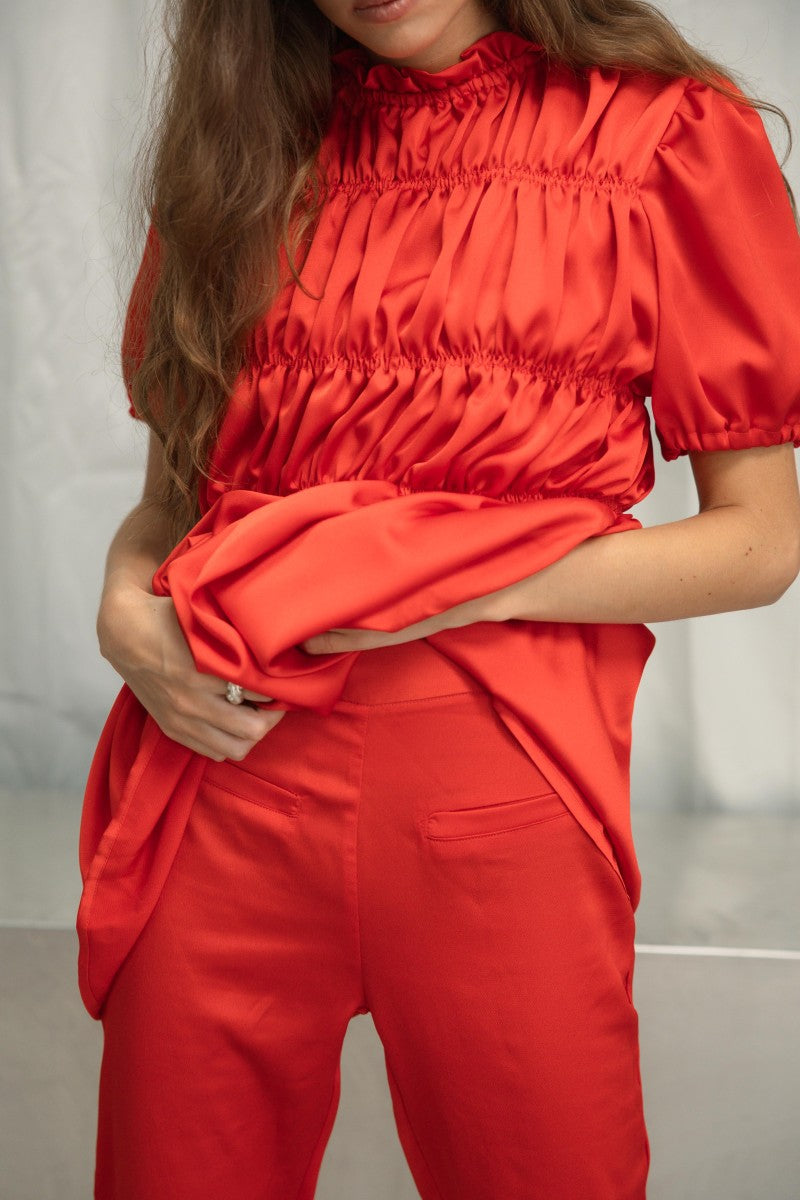 Calças Bolsos Embutidos Vermelho