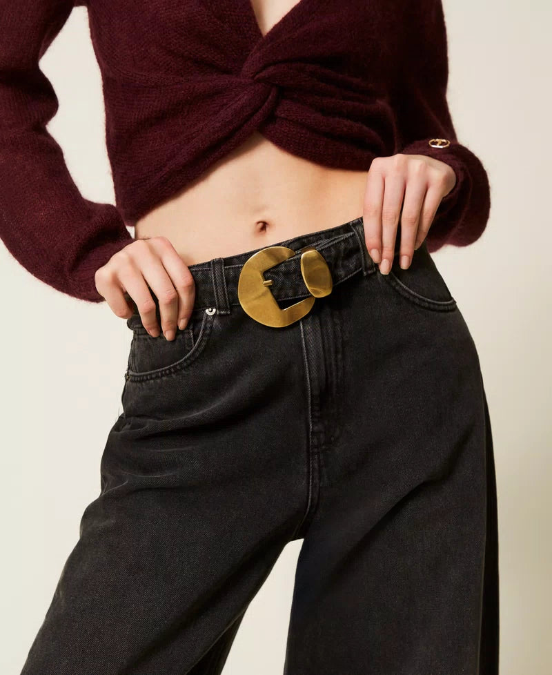 Jeans Pretos com Cinto