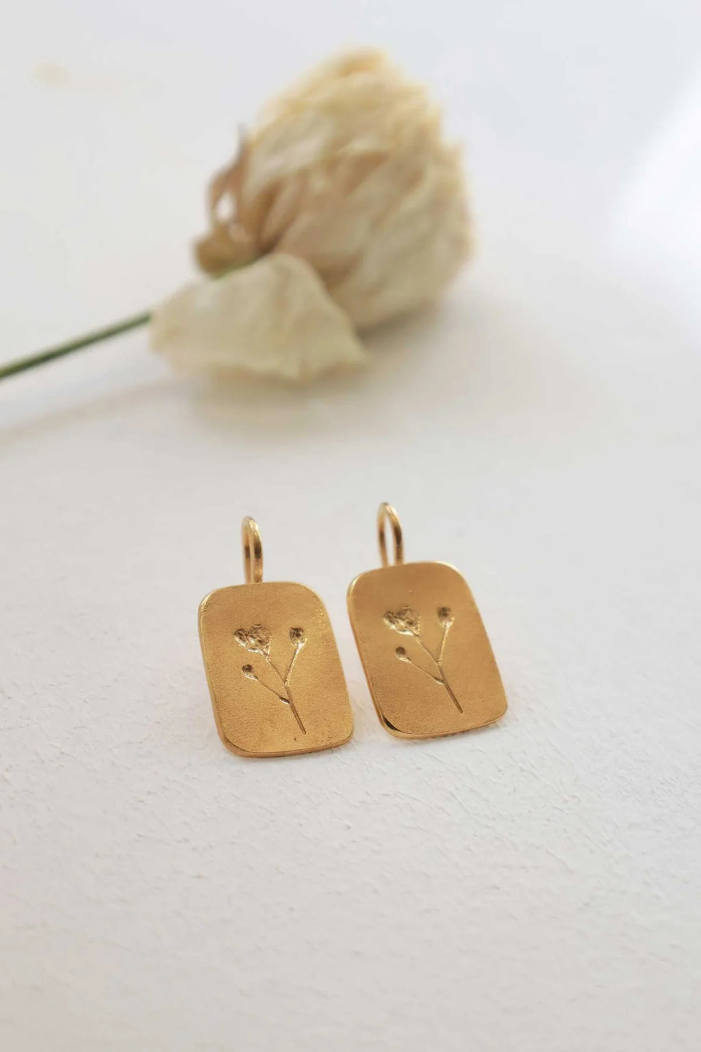Floria Square Earrings Goldplated