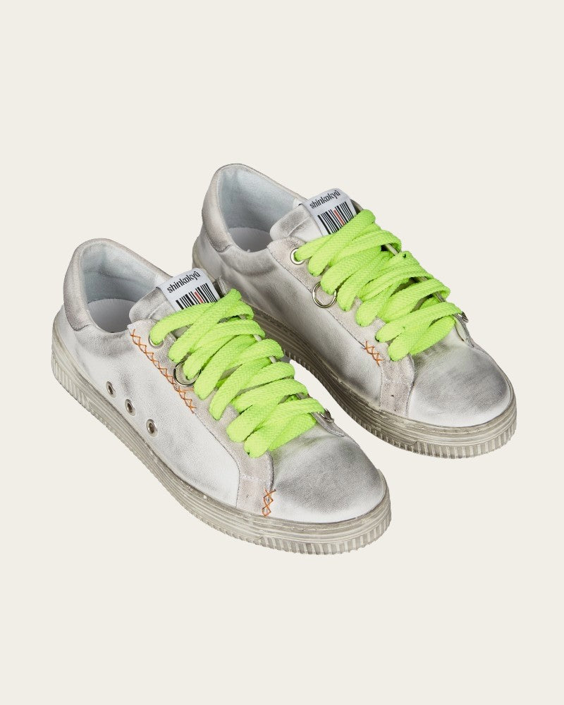 LIGHTY ESSENTIAL TRAINERS IN WHITE