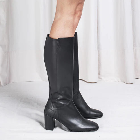 Circe Black Boots