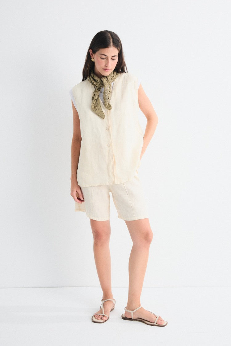 Arani Vest