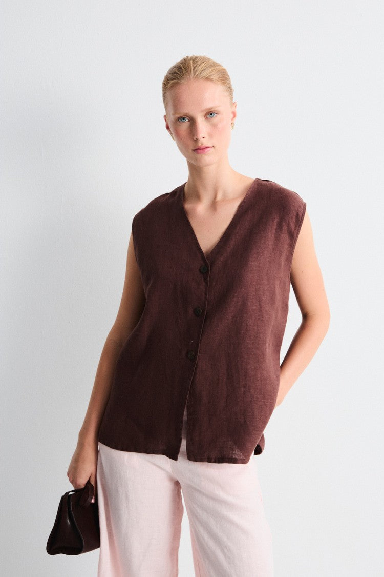Arani Vest