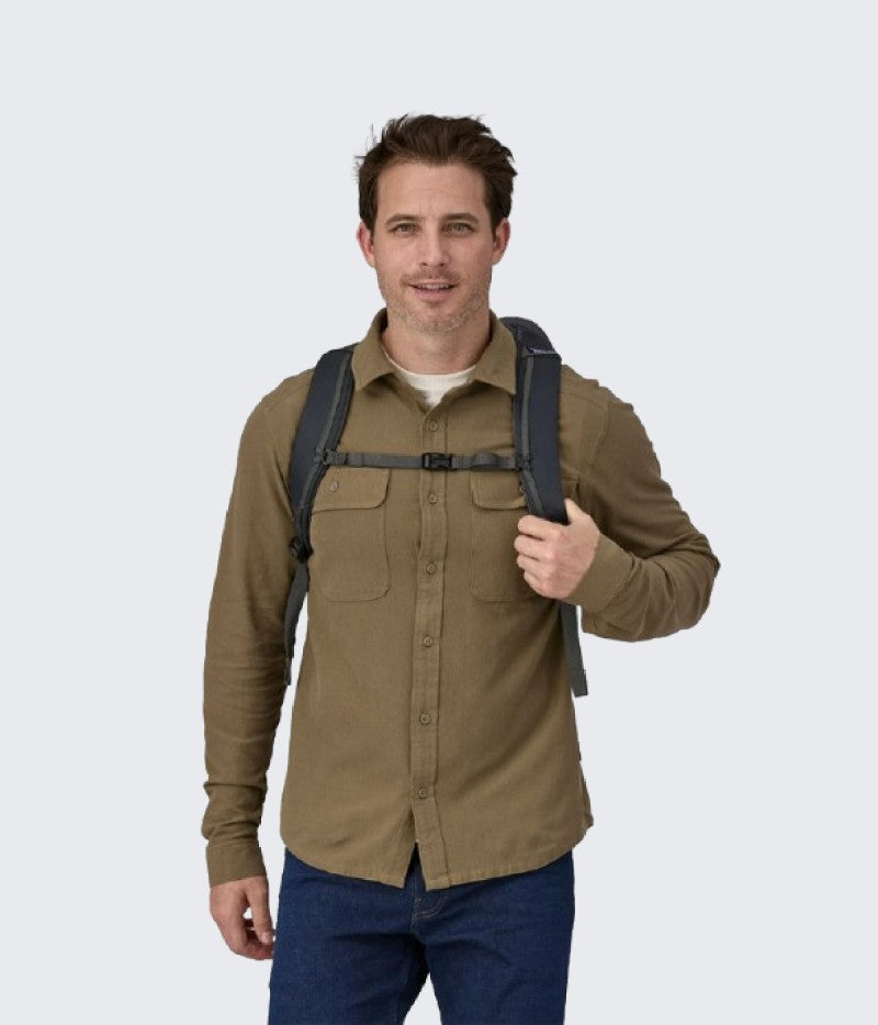 Black Hole Pack 32L Smolder Blue