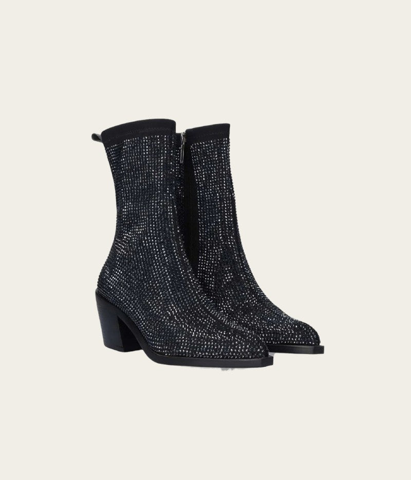 BILBAO 2322 / BLACK