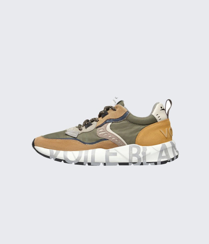 CLUB01 Sneakers in Sand and Army Green