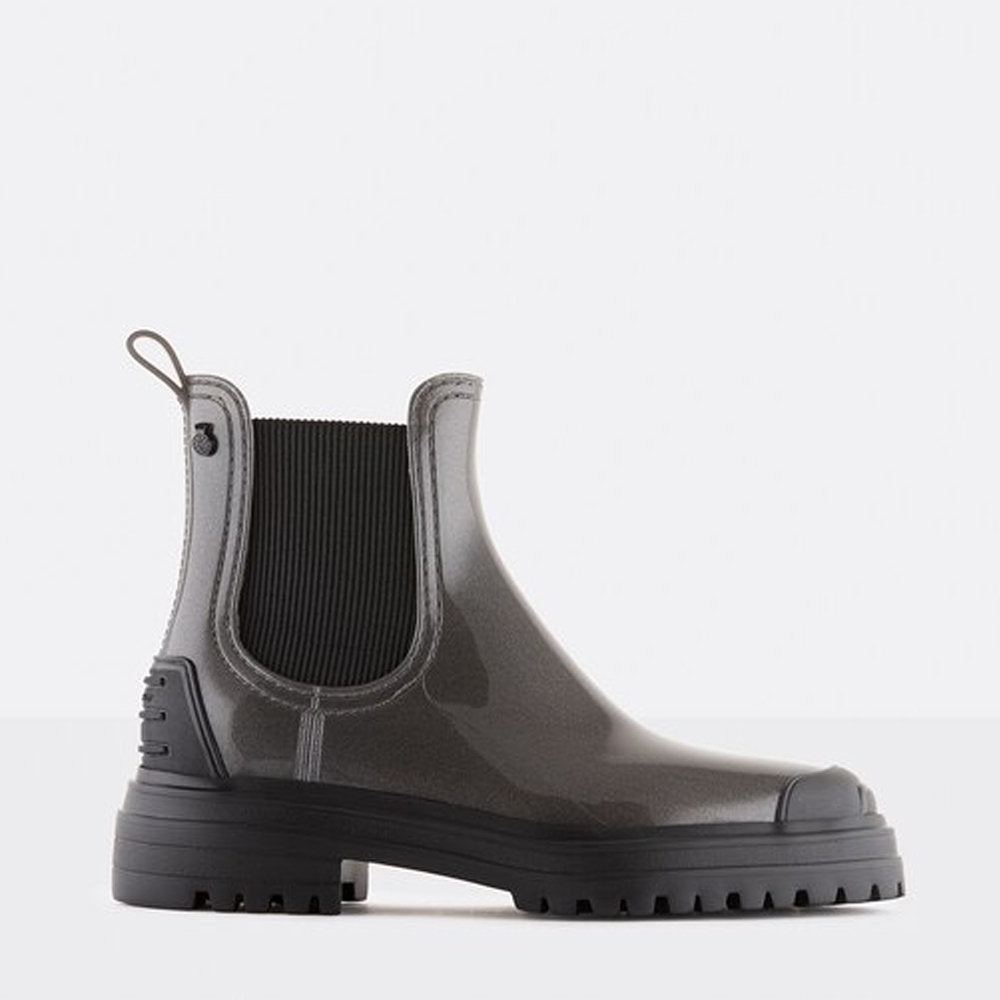 STROLLER 04 / M GREY