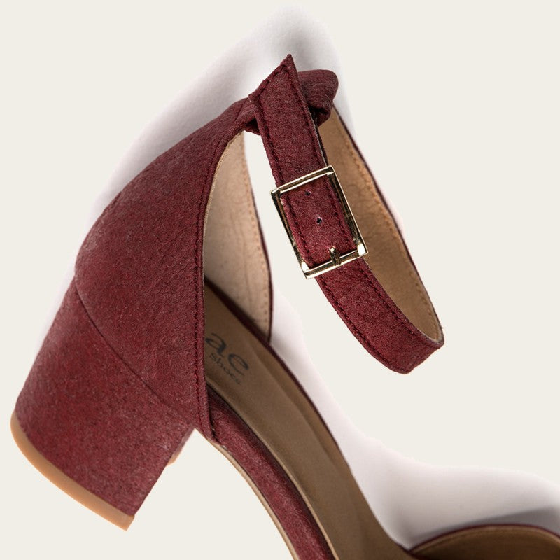 CORA PINATEX Red