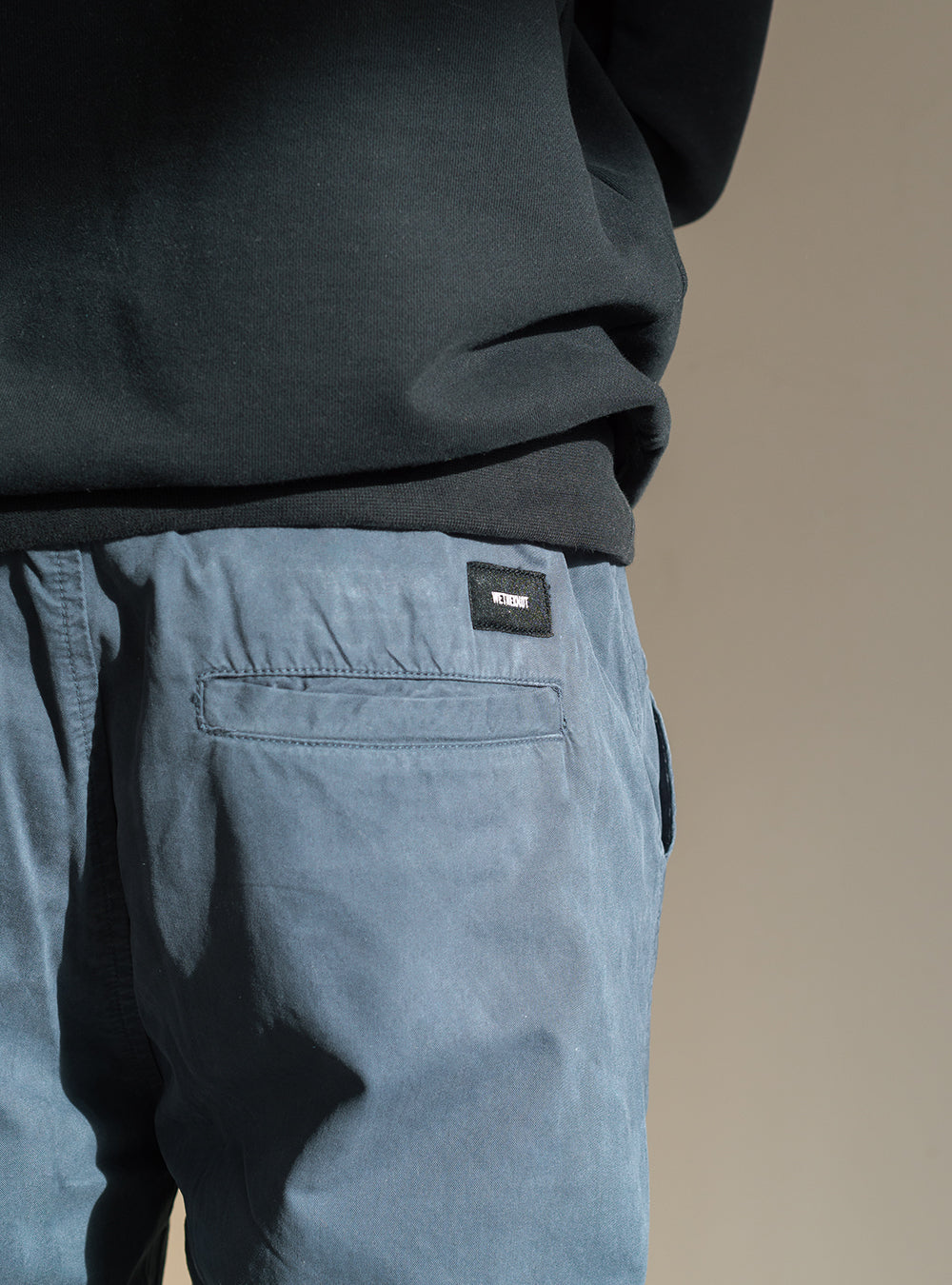 Essential chino pants