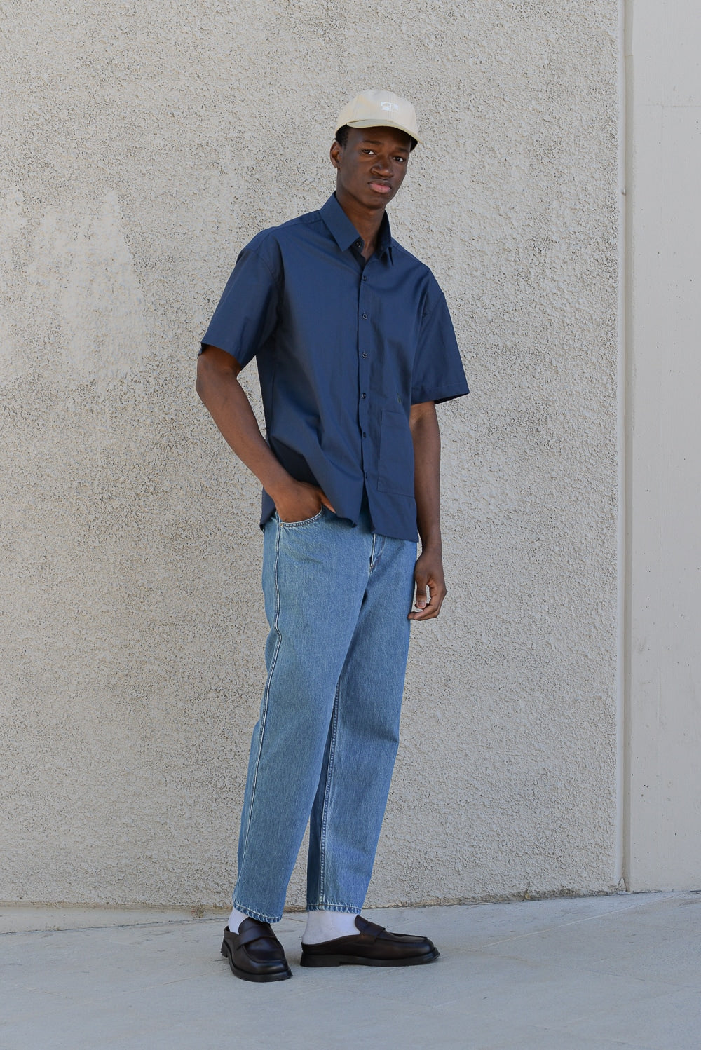 Straight-leg jeans